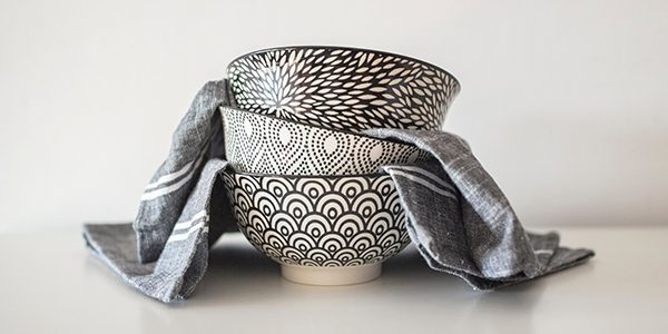 How to Pack Bowls for a Move